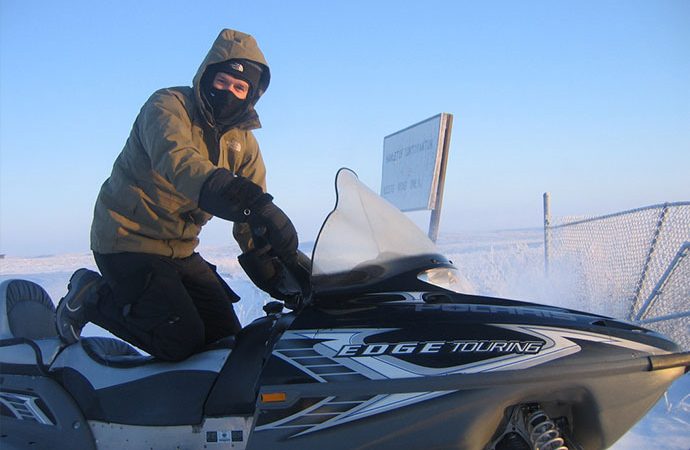 snowmobile rentals - tundra north tours